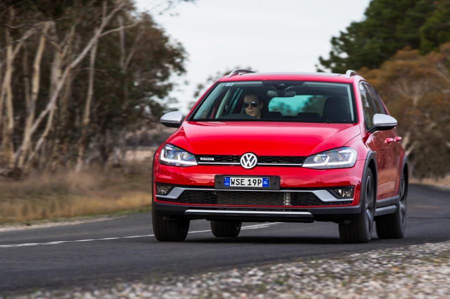  Volkswagen Golf Alltrack 2017 года  (AU) (фото 18 из 29)